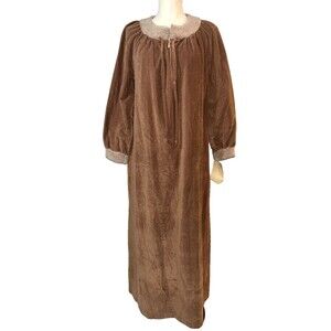 Shadowline Vintage NWT 1981 Womens Long Velour Robe/Nightgown/House Dress size S